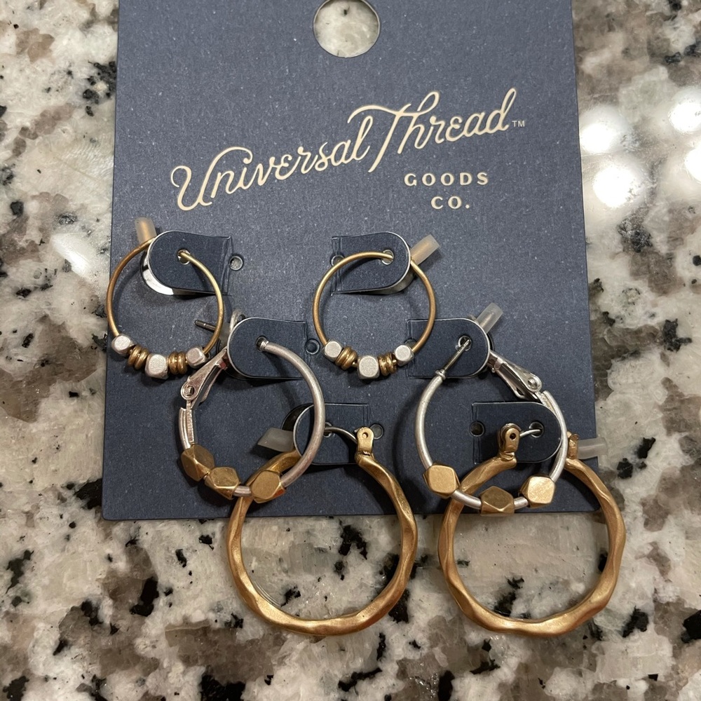 Universal Thread Hoop Earrings Mixed Metal